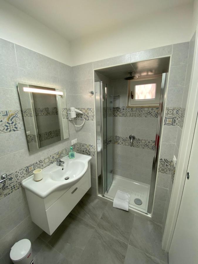 Touristhouse Monopoli 10 Bed & Breakfast Exterior photo